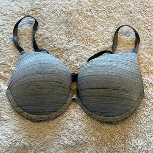 32C “wear everywhere push-up” gray bra from VS Pink!